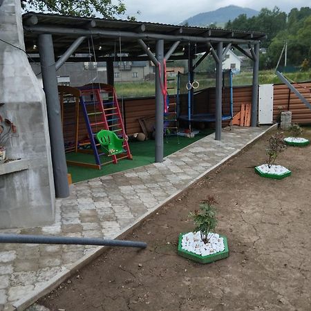 У Ондраша Apartman Kőrösmező Kültér fotó